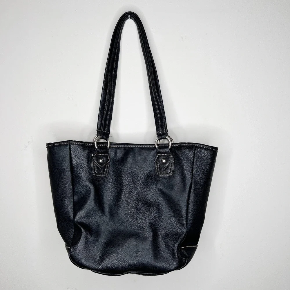 N/A black faux